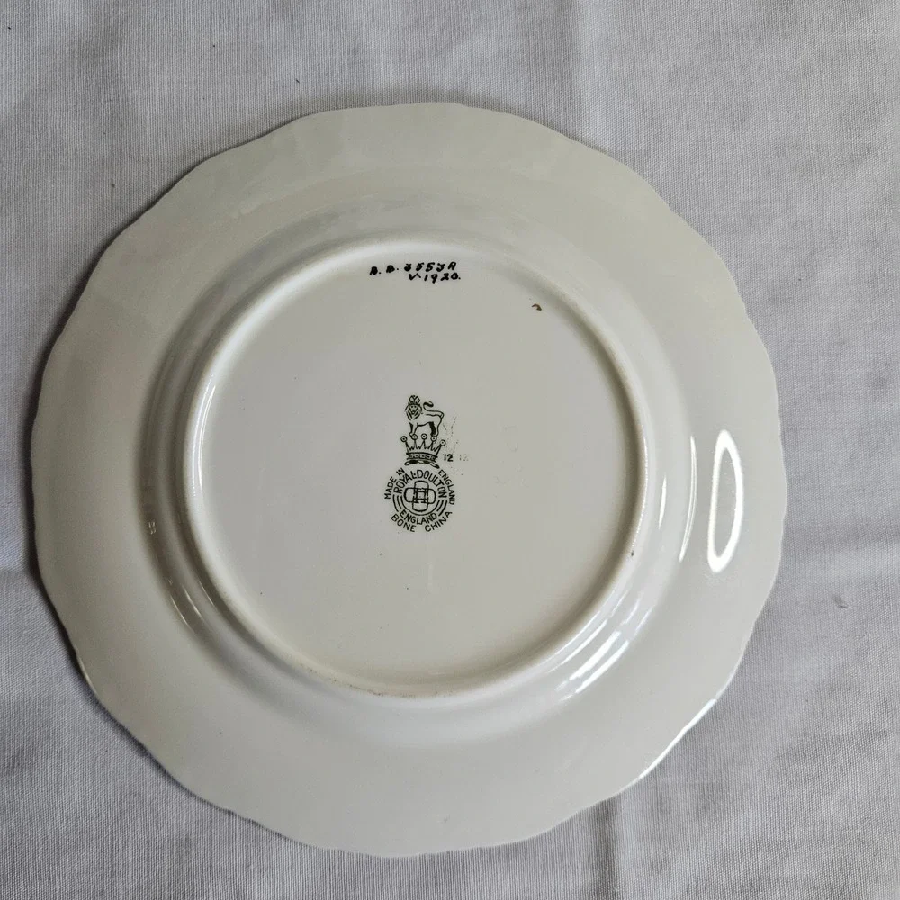 Royal Doulton Bone China Talbot Turquoise 1939 Plate 6